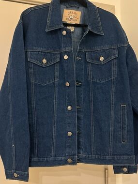 Carson Denim Jacket in Classic Dark Blue